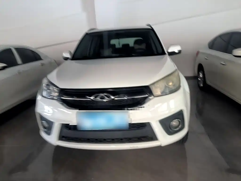 Chery Tiggo 3 — фото 3