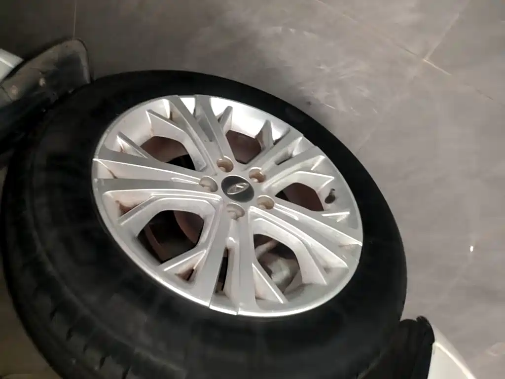 Chery Tiggo 3 — фото 23