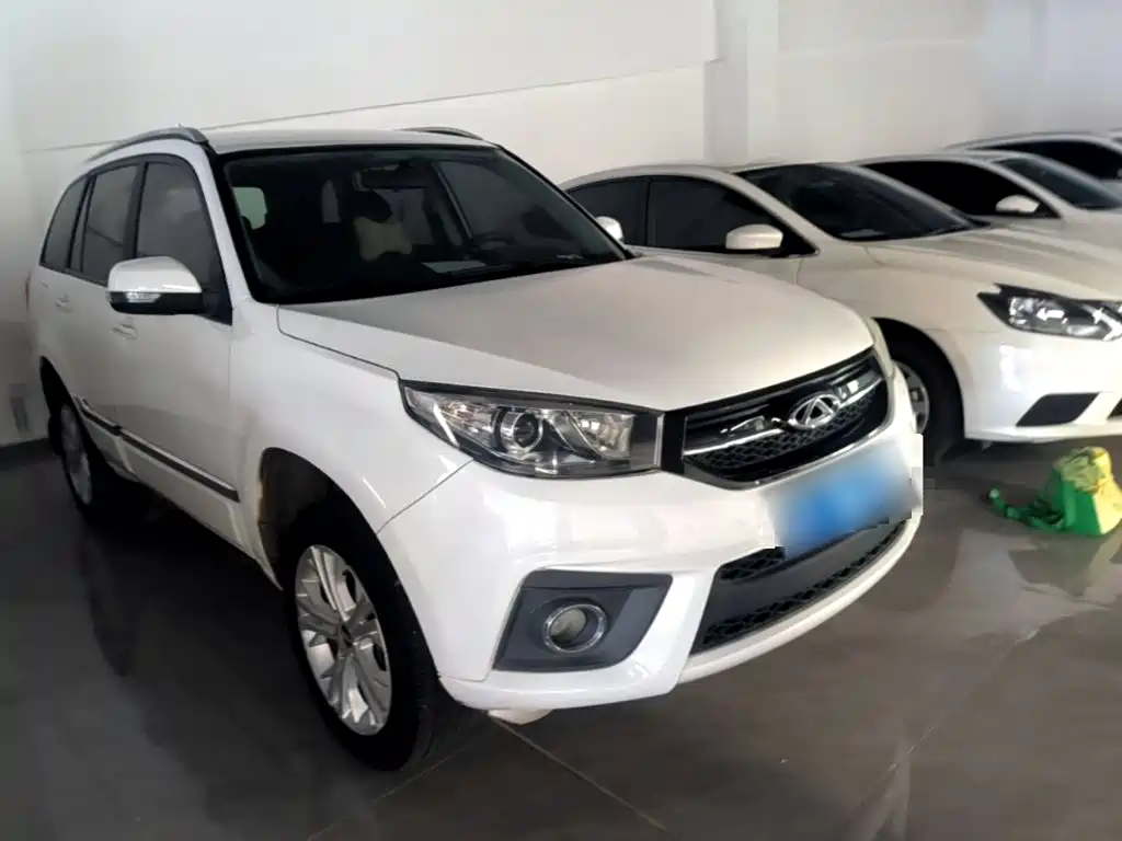 Chery Tiggo 3 — фото 4