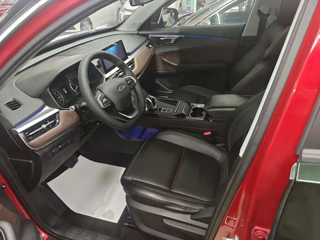 Chery Tiggo 7 — фото 15