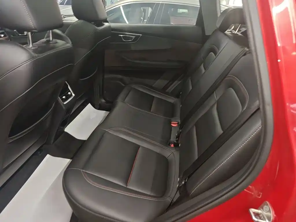Chery Tiggo 7 — фото 17