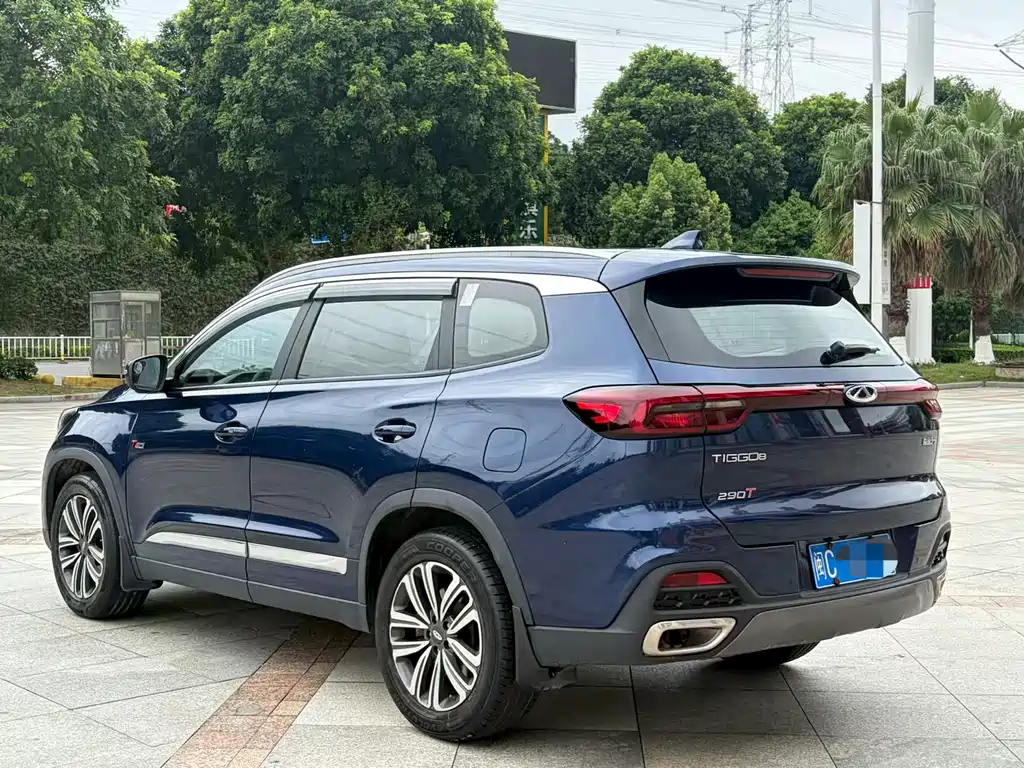 Chery Tiggo 8 — фото 8