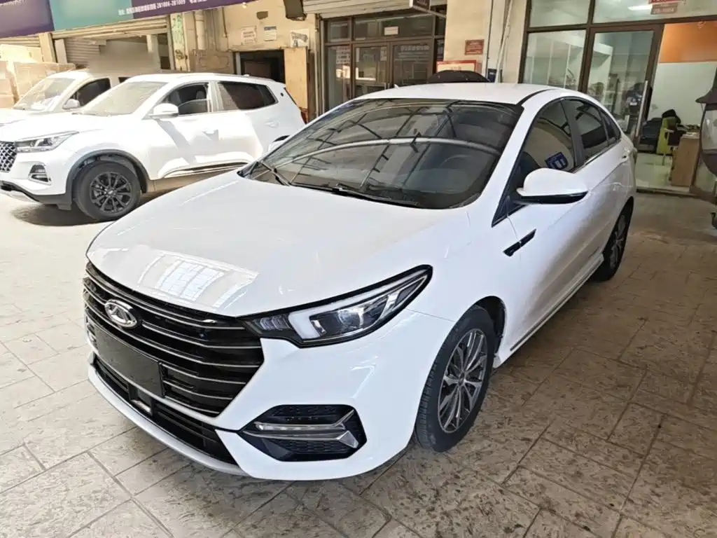 Chery Arrizo 5 PLUS — фото 2
