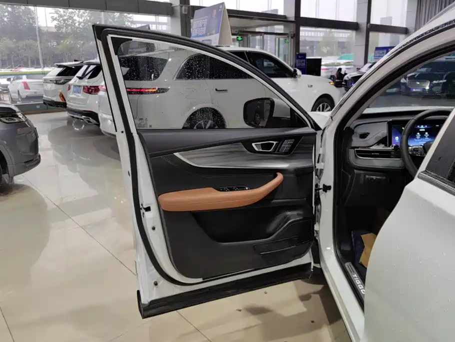 Chery Tiggo 8 PLUS — фото 7