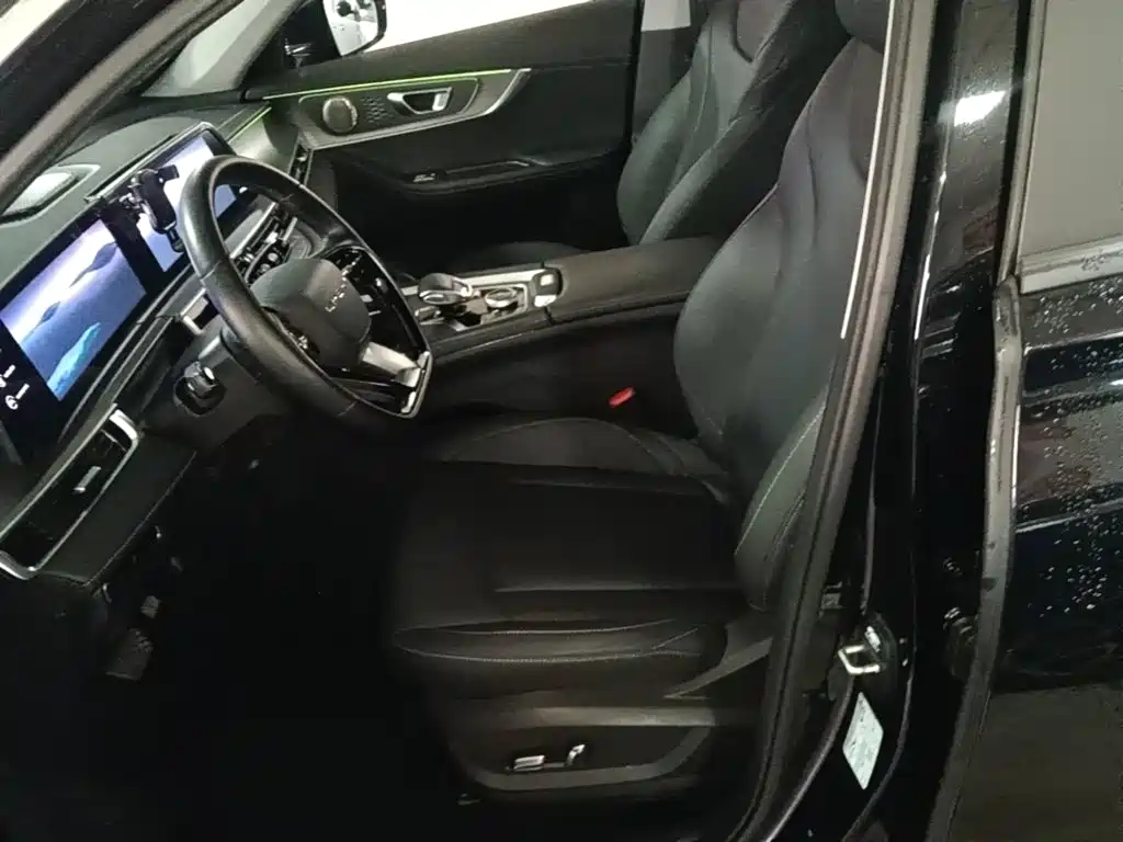Chery Tiggo 8 PRO — фото 11