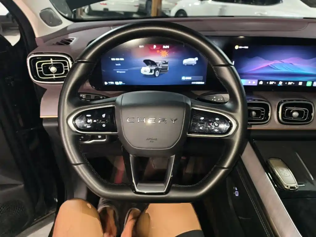 Chery Tiggo 9 C-DM — фото 11