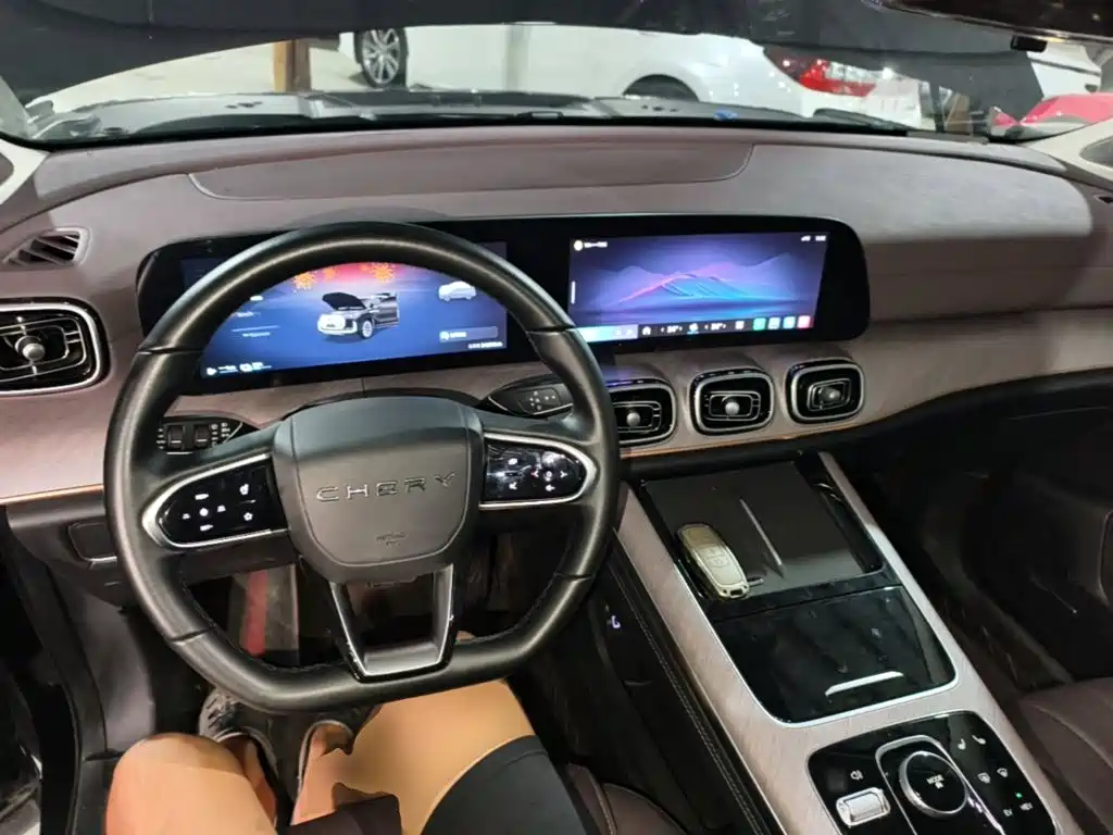 Chery Tiggo 9 C-DM — фото 10