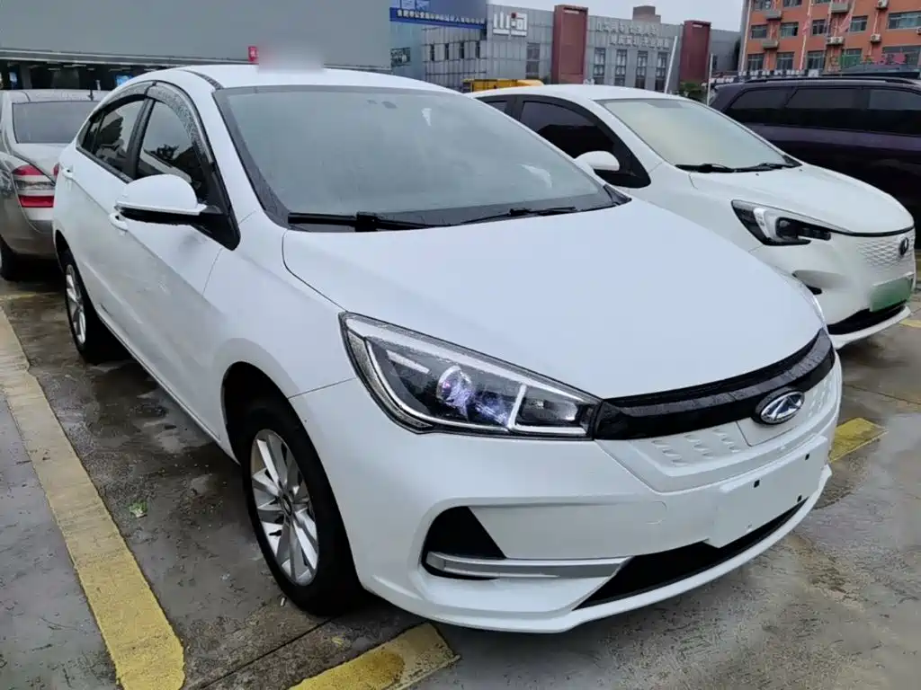 Chery New Energy Arrizo e — фото 4