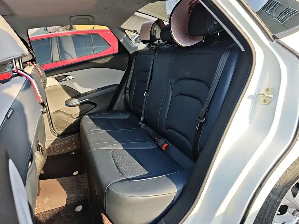 Chevrolet Monza — фото 17