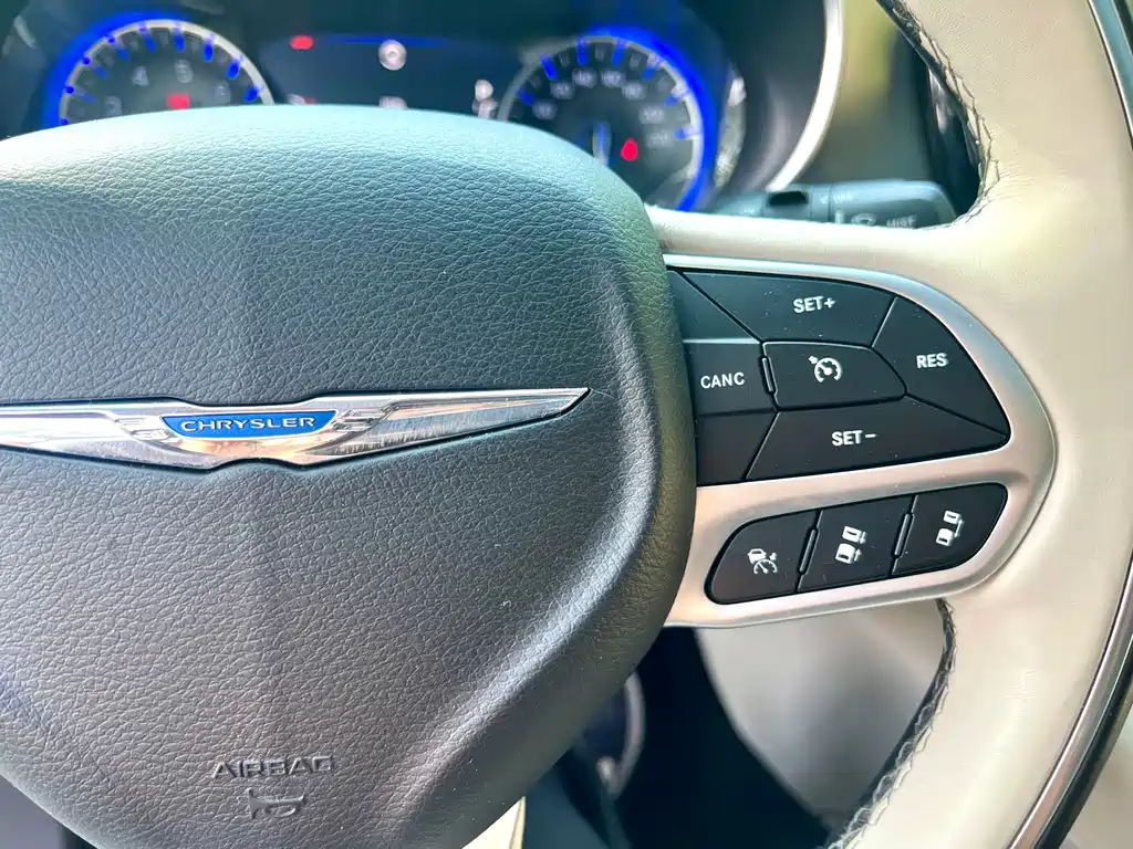 Chrysler Grand Voyager (Import) — фото 30