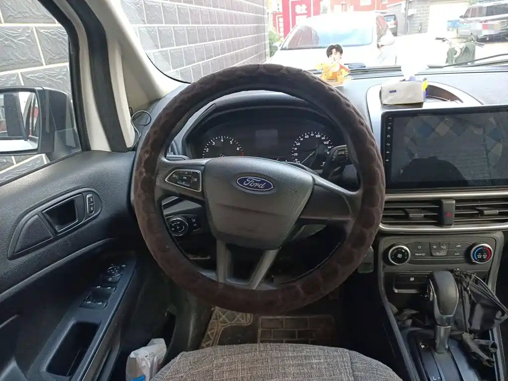 Ford Ecosport — фото 3
