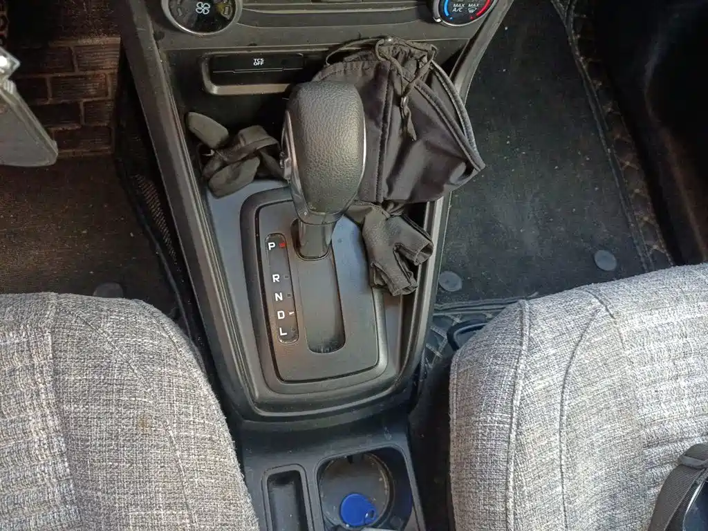 Ford Ecosport — фото 7