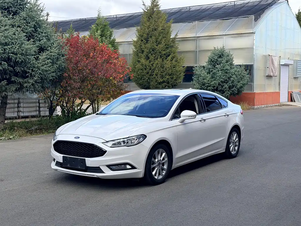 Ford Mondeo — фото 3