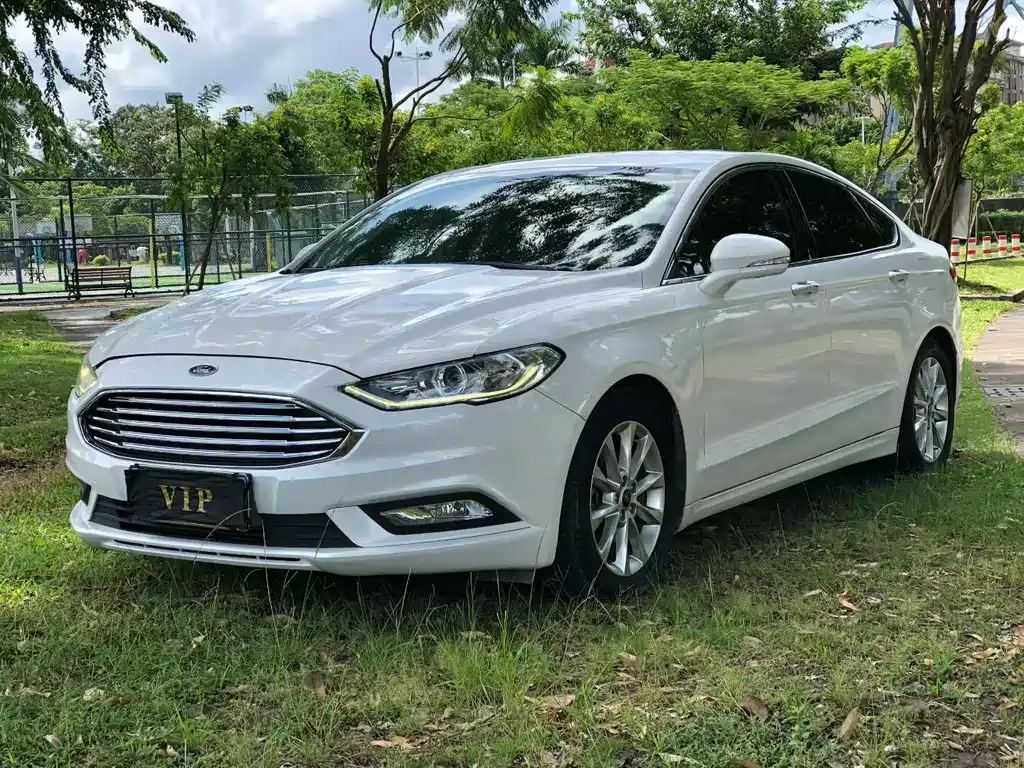 Ford Mondeo — фото 3