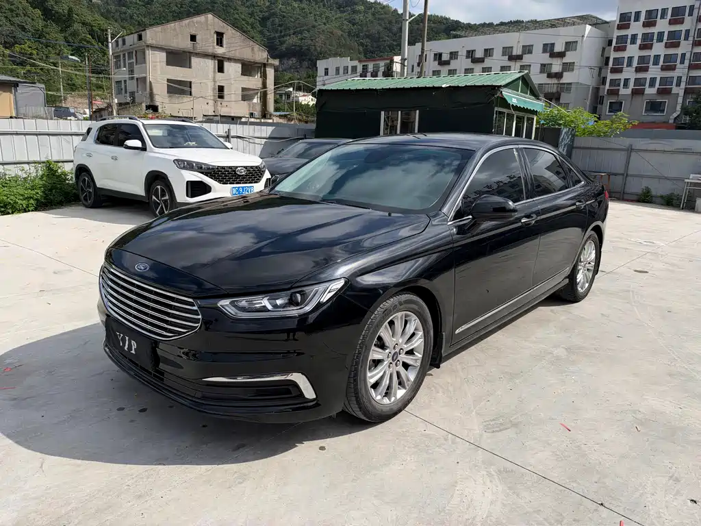 Ford Taurus