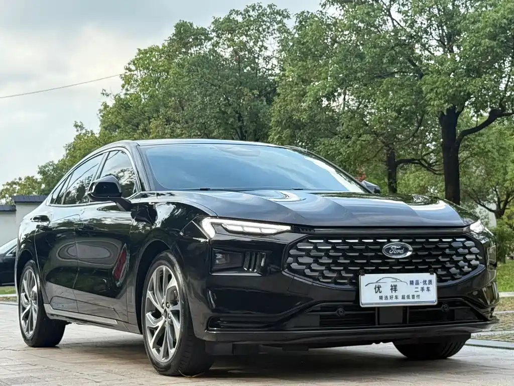 Ford Mondeo — фото 3
