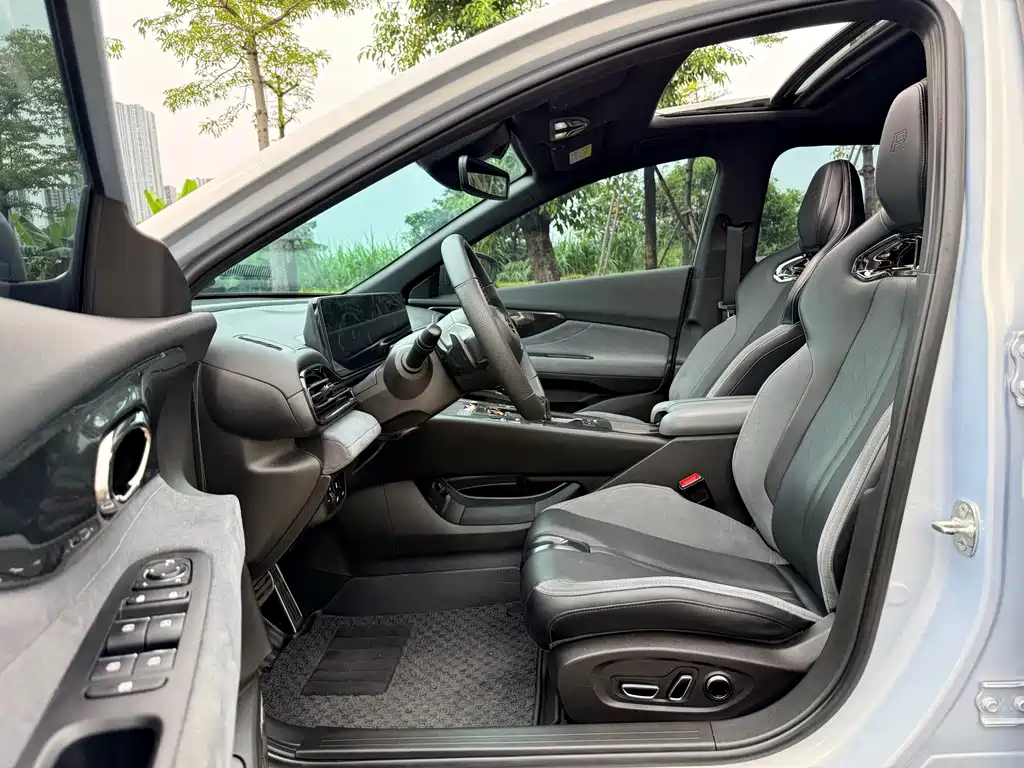 GAC Motor Shadow Leopard — фото 4