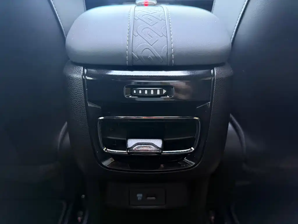 GAC Motor Shadow Leopard — фото 9