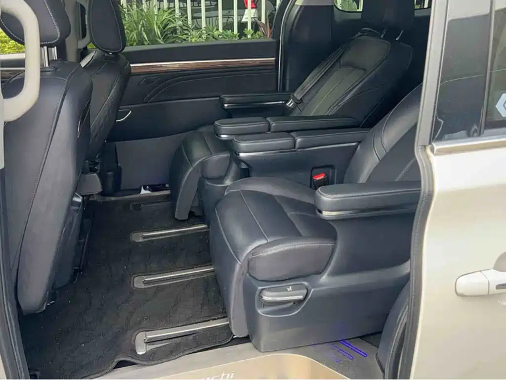 GAC Motor Trumpchi M8 — фото 6
