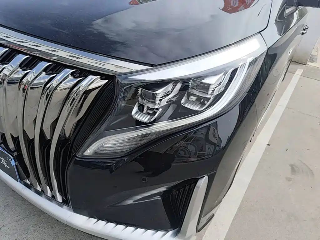 GAC Motor Trumpchi M8 — фото 24