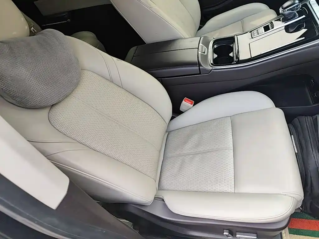 GAC Motor Trumpchi M8 — фото 25
