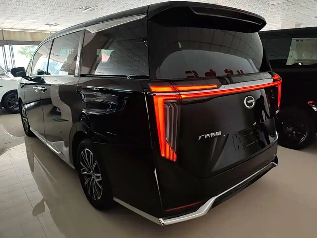 GAC Motor Trumpchi M8 — фото 5