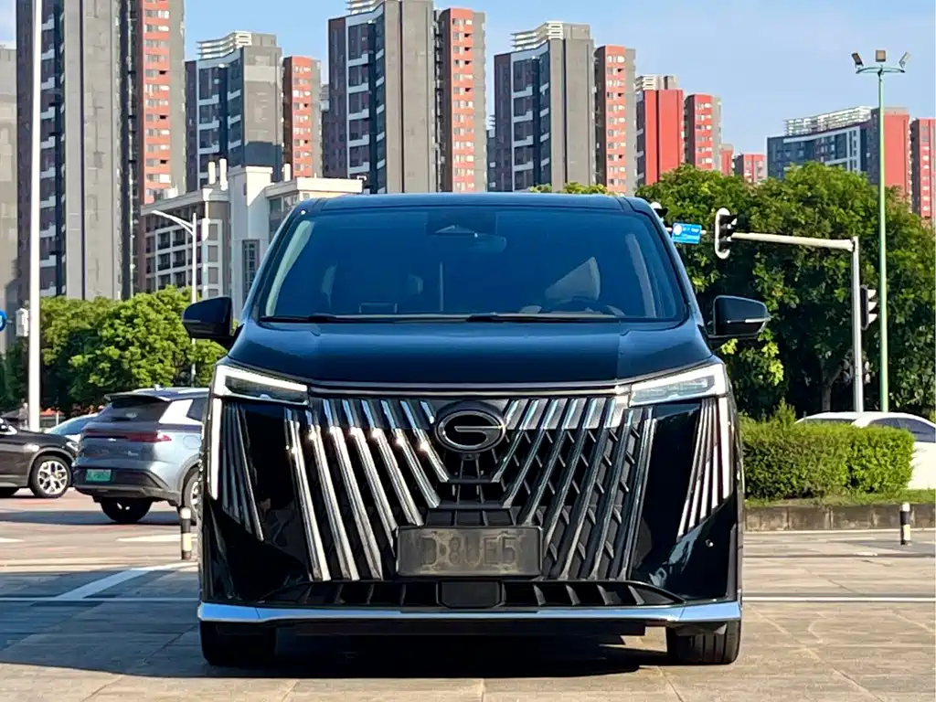 GAC Motor Trumpchi M8 — фото 2