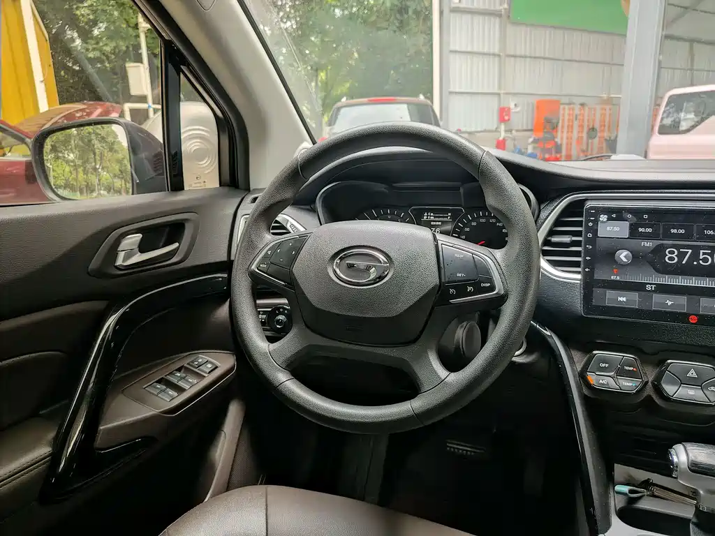 GAC Motor Trumpchi GS4 — фото 11