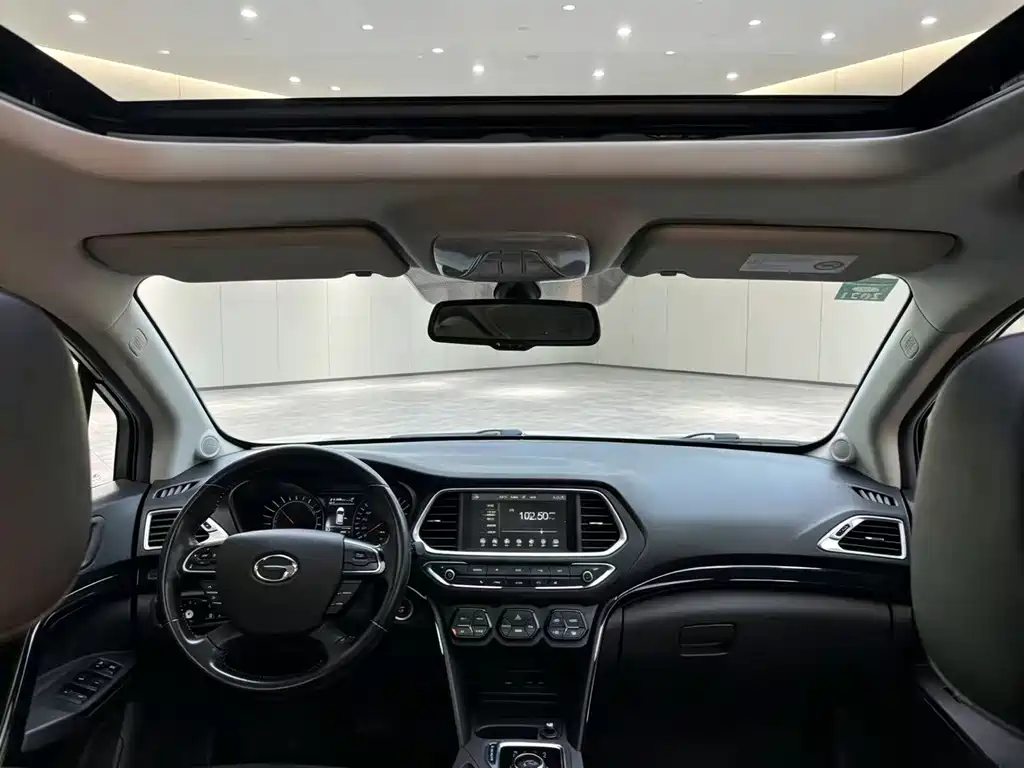 GAC Motor GS4 Hybrid — фото 5