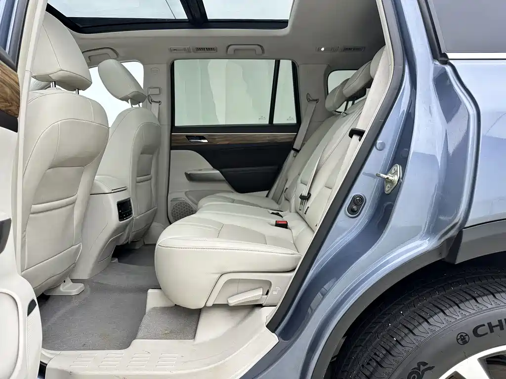 GAC Motor Trumpchi GS8 — фото 10