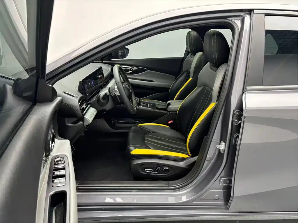 GAC Motor Shadow Leopard — фото 5