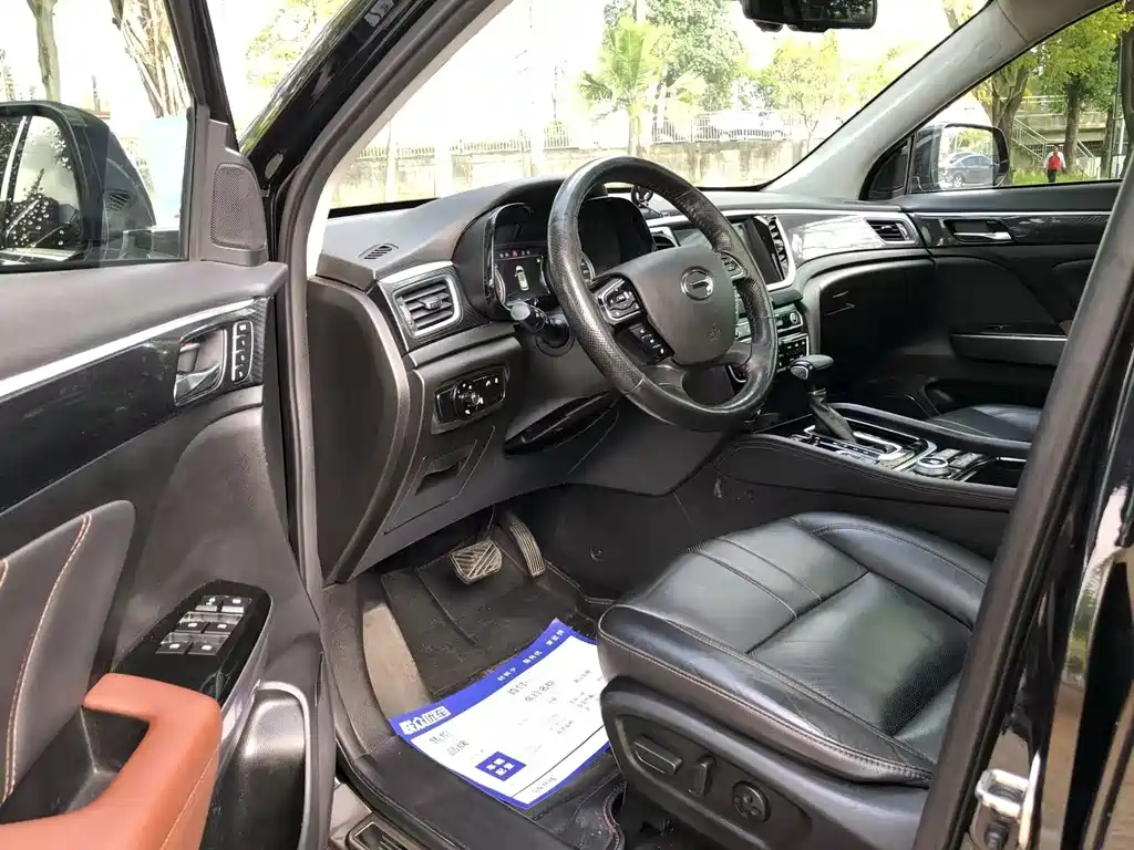 GAC Motor Trumpchi GS7 — фото 7