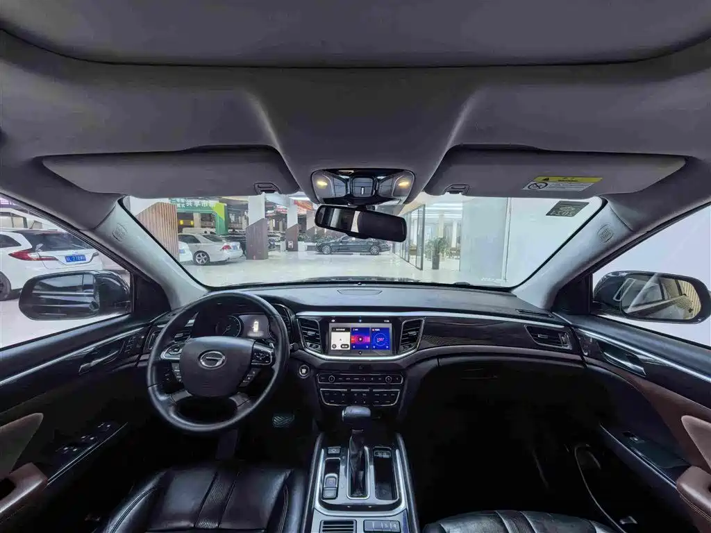 GAC Motor Trumpchi GS8 — фото 5