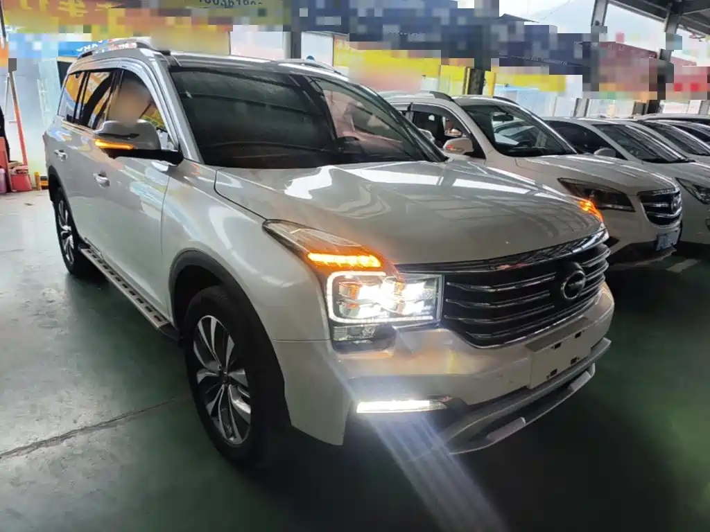 GAC Motor Trumpchi GS8 — фото 4