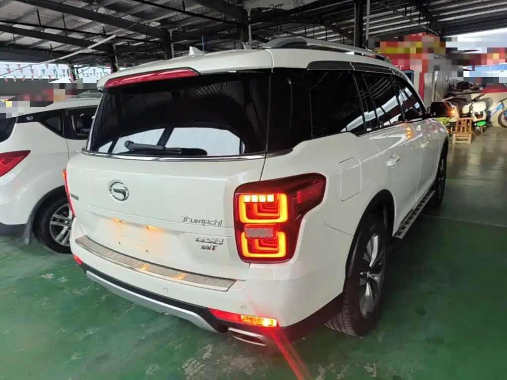 GAC Motor Trumpchi GS8 — фото 7