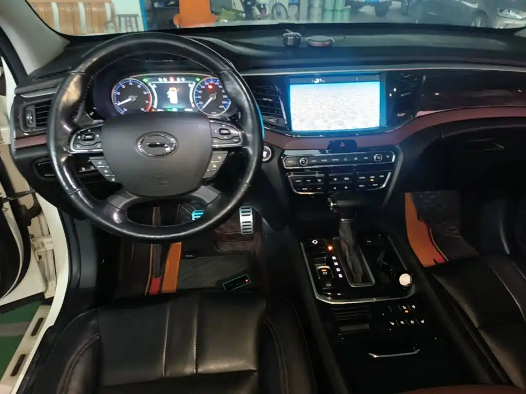 GAC Motor Trumpchi GS8 — фото 10