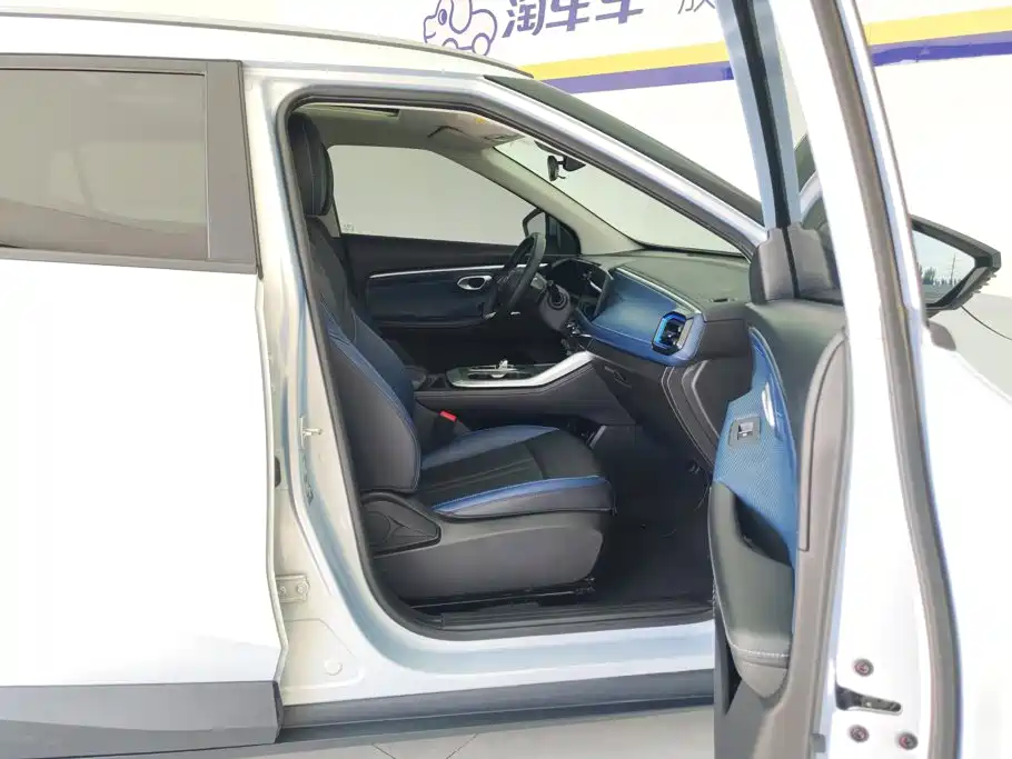 GAC Motor Trumpchi GS3 — фото 8
