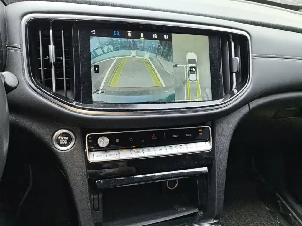 GAC Motor Trumpchi GS8 — фото 13