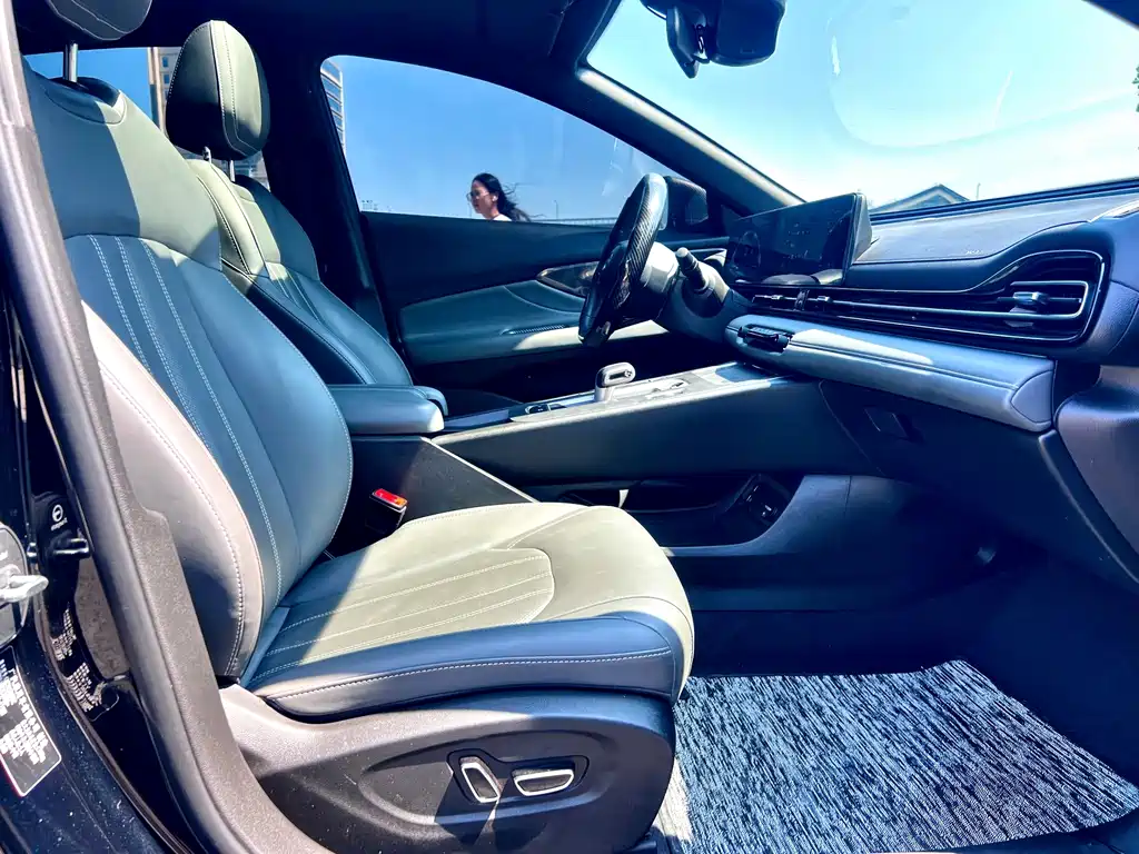 GAC Motor Shadow Leopard — фото 14