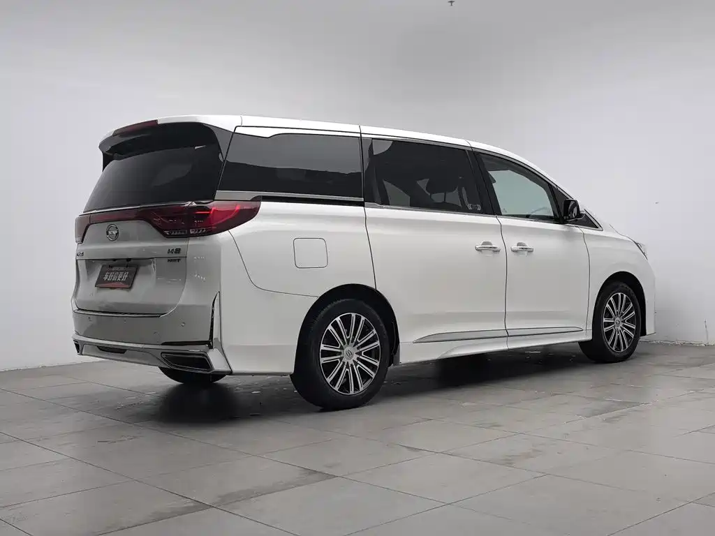 GAC Motor Trumpchi M8 — фото 2
