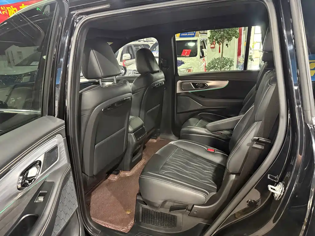GAC Motor Trumpchi GS8 — фото 7