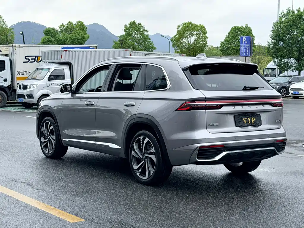 Geely Xingyue L — фото 6