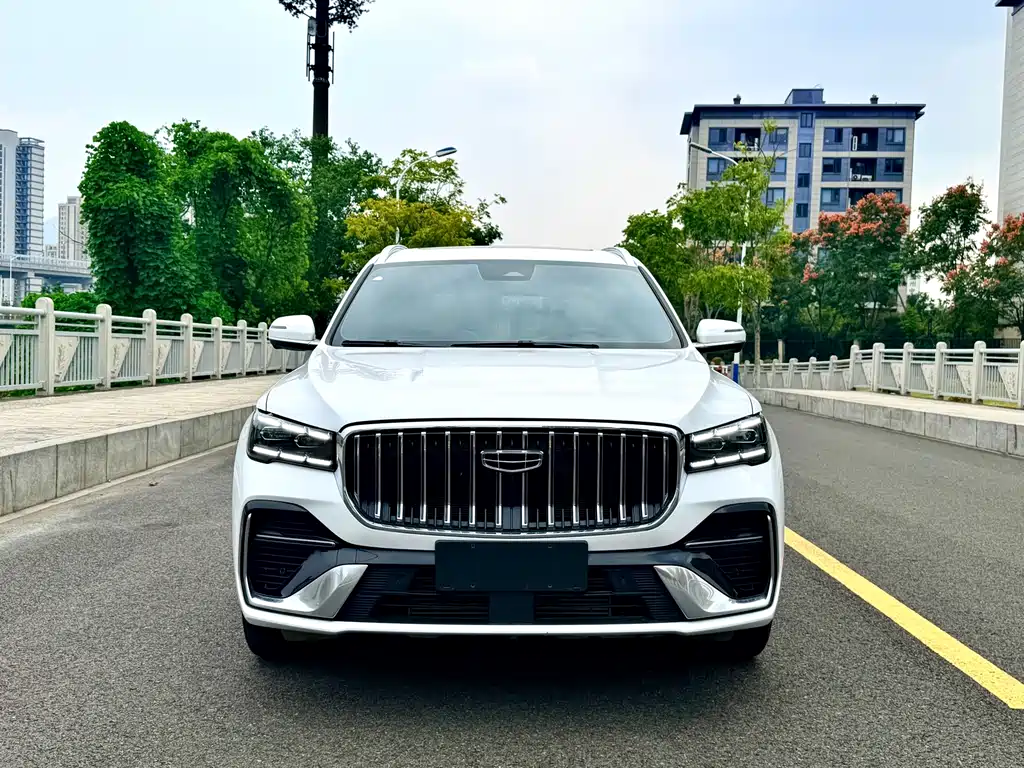 Geely Xingyue L — фото 3