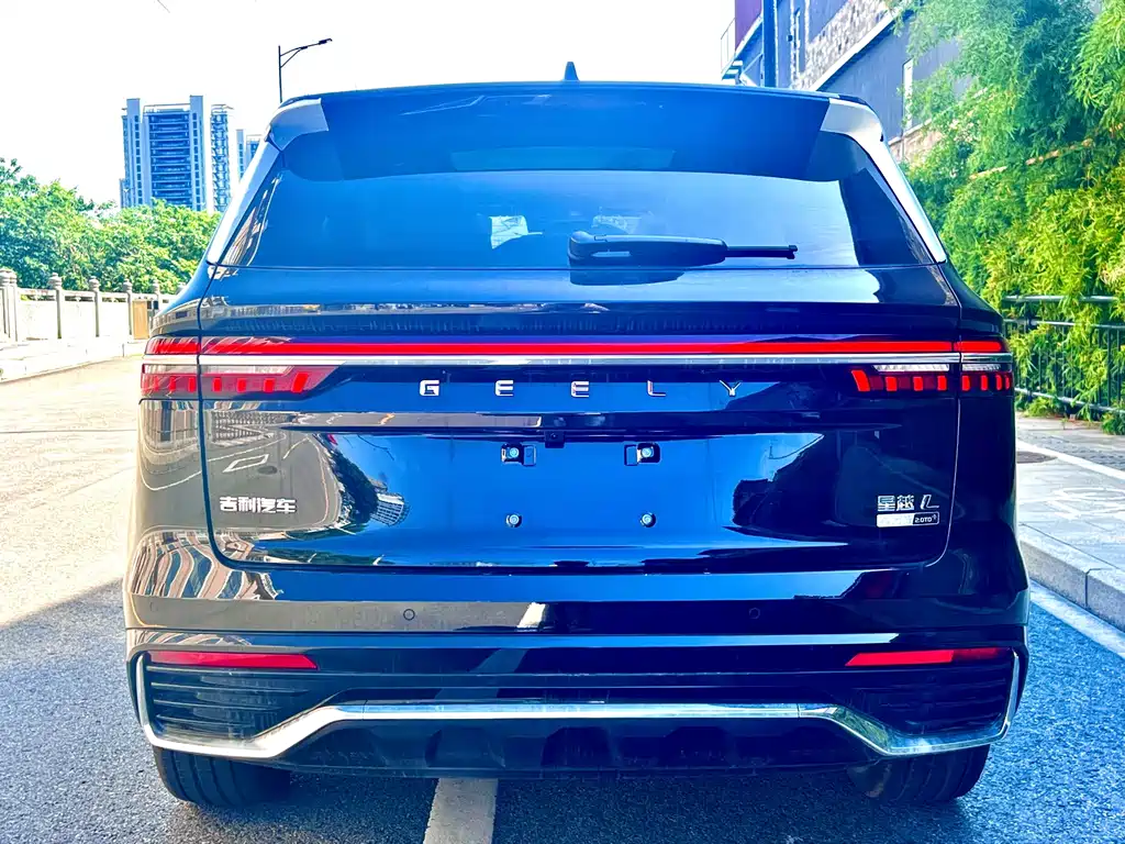 Geely Xingyue L — фото 6