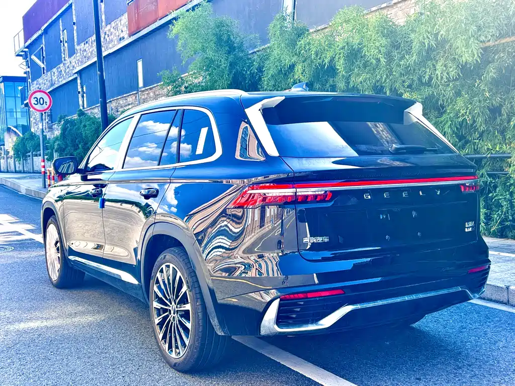 Geely Xingyue L — фото 7