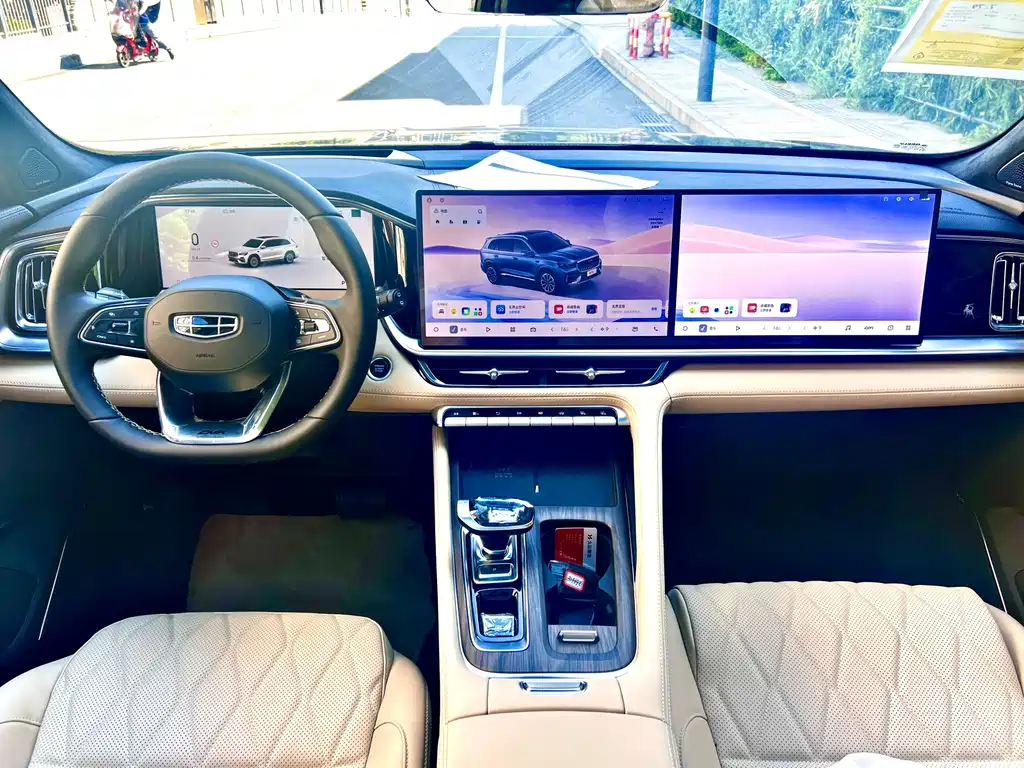 Geely Xingyue L — фото 10