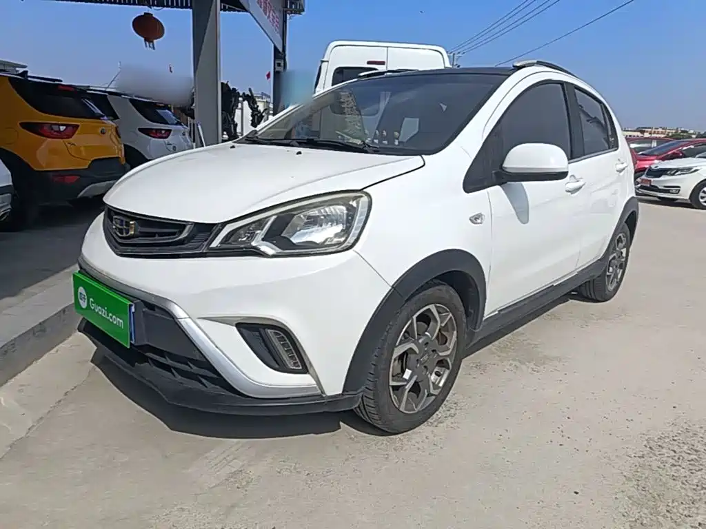 Geely Vision X1 — фото 2