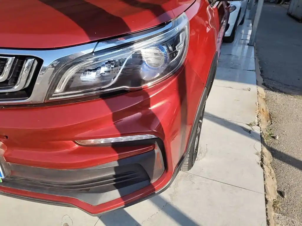 Geely Vision X3 — фото 24