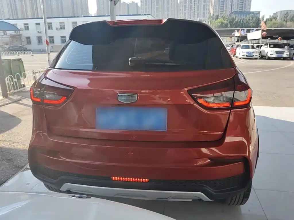 Geely Vision X3 — фото 6