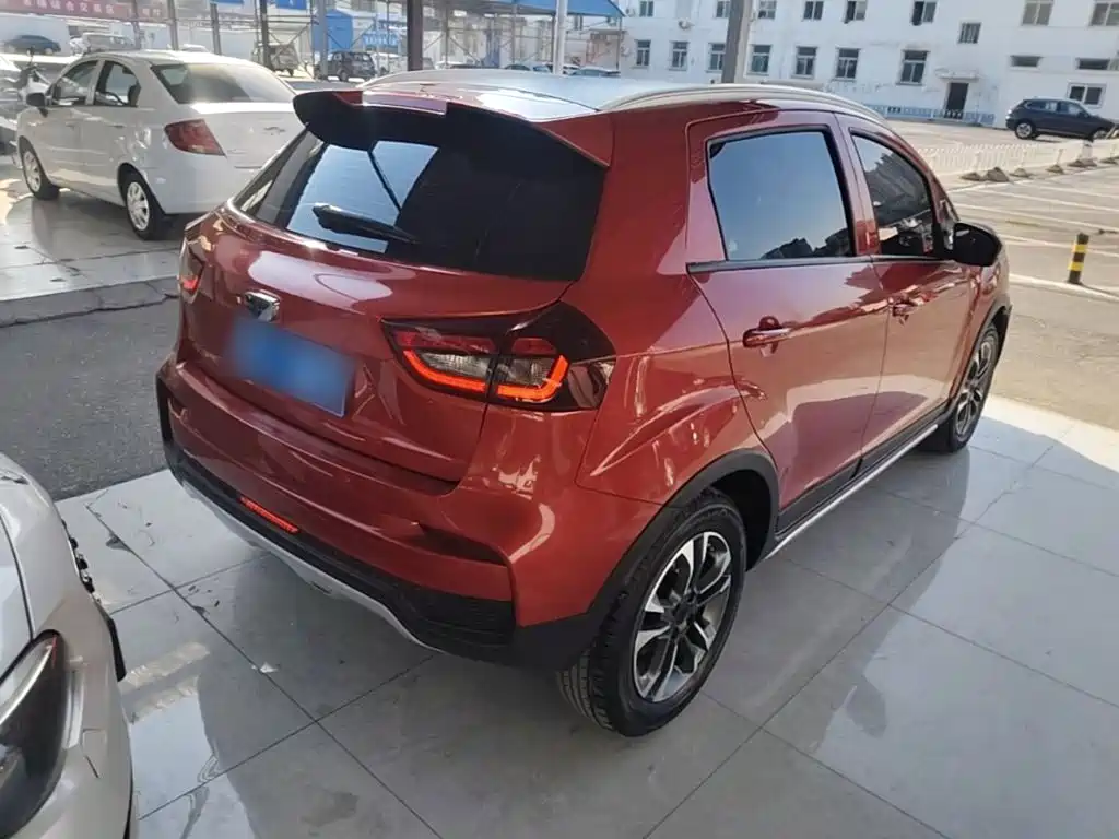 Geely Vision X3 — фото 7